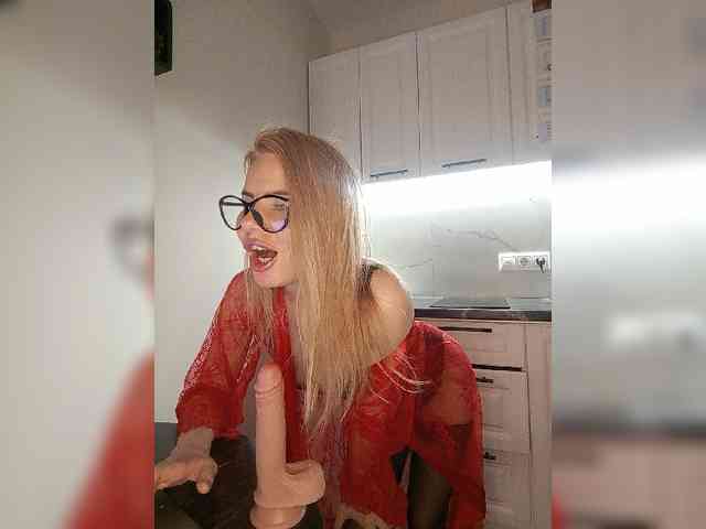 WomenS webcam