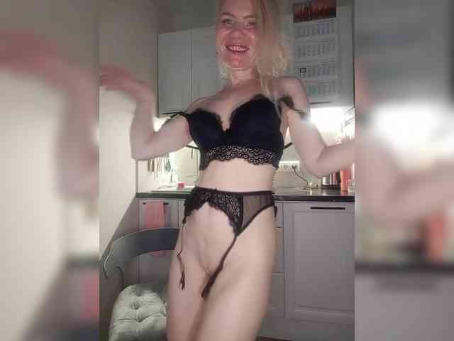 MrMrsLoungeSexBar webcam