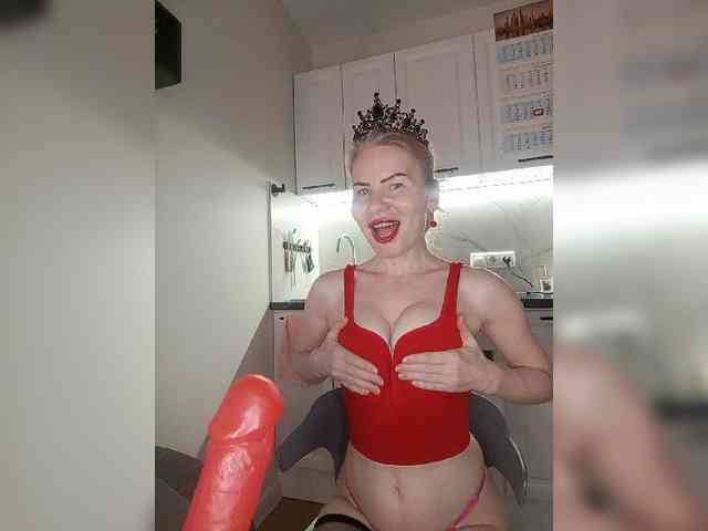 CheapSlutOnline webcam
