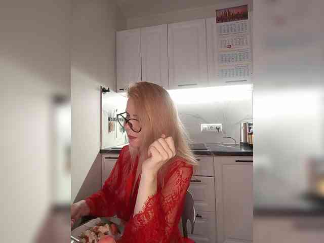 WomenS webcam