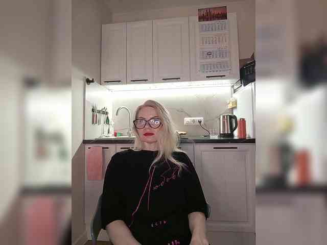 MrMrsLoungeSexBar webcam