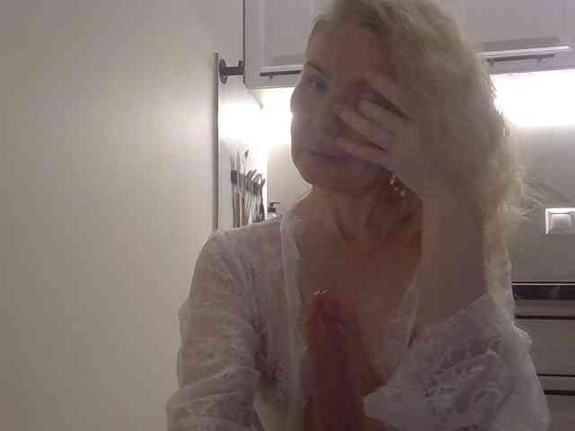 WomenS webcam