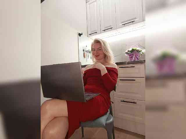 WomenS webcam