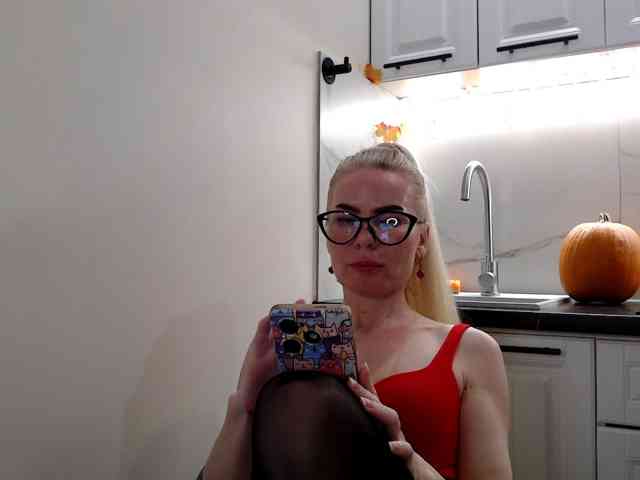 WomenS webcam