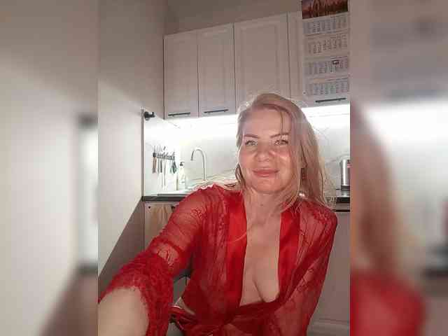 WomenS webcam