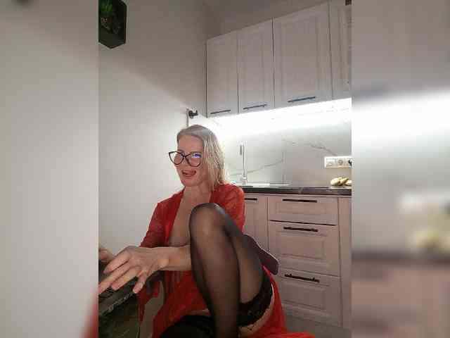 WomenS webcam