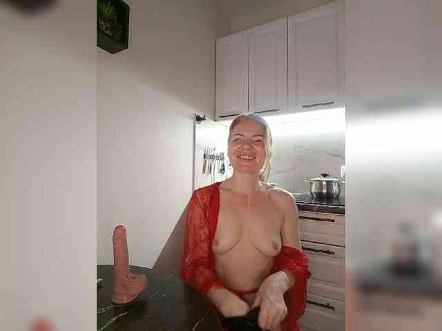 WomenS webcam