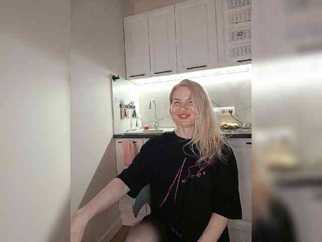 MrMrsLoungeSexBar webcam