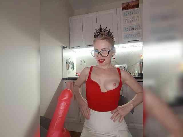 CheapSlutOnline webcam