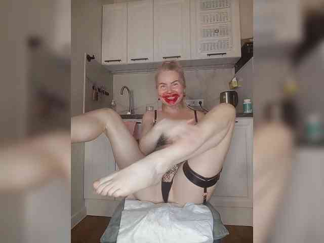 CheapSlutOnline webcam