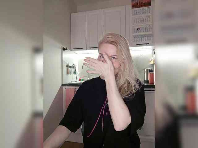 MrMrsLoungeSexBar webcam