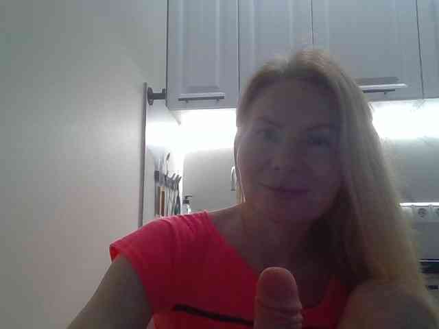 WomenS webcam