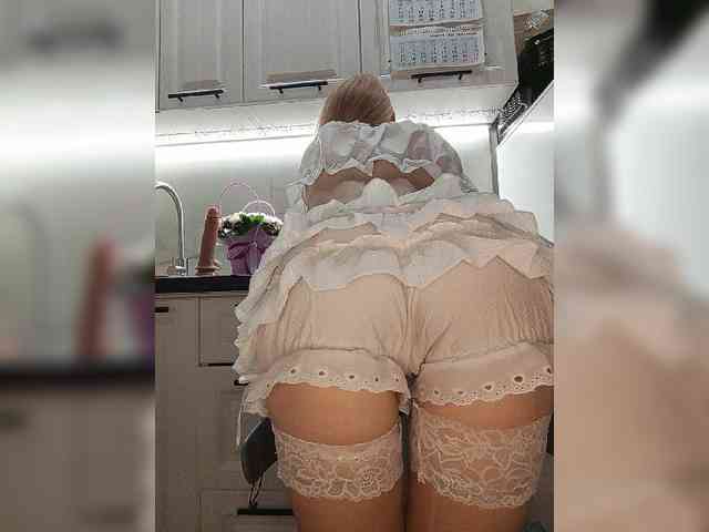 WomenS webcam