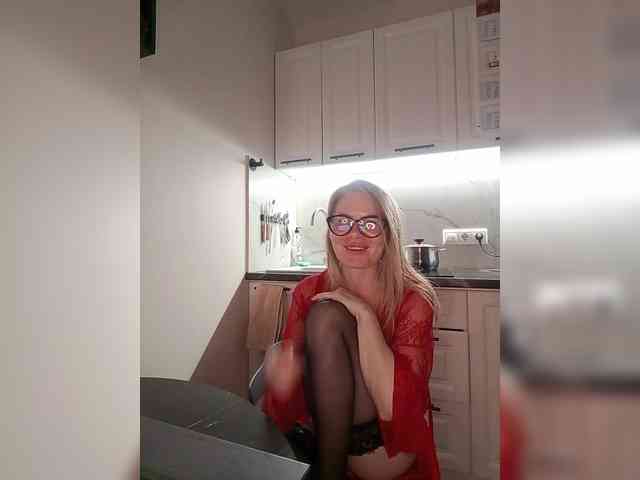 WomenS webcam