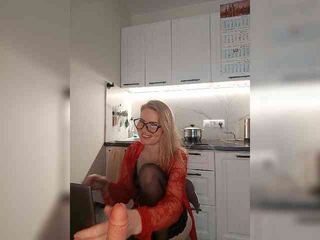 WomenS webcam
