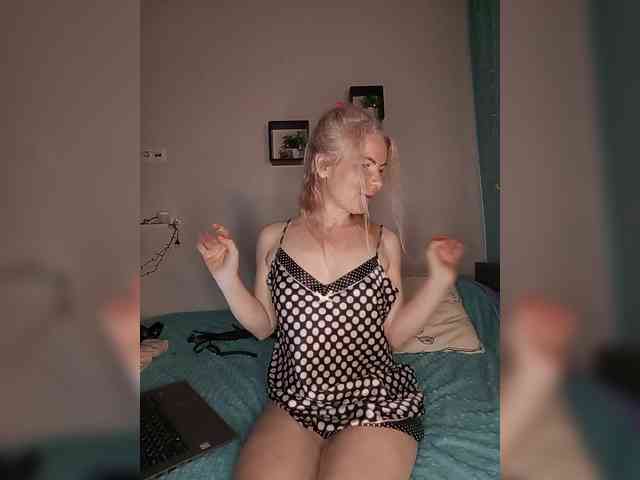 WomenS webcam