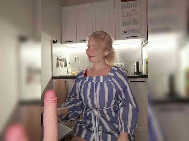 WomenS webcam