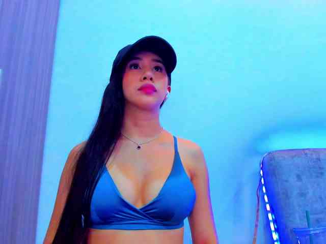 Niki-White