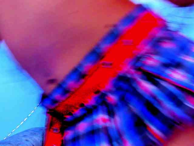 Niki-White webcam