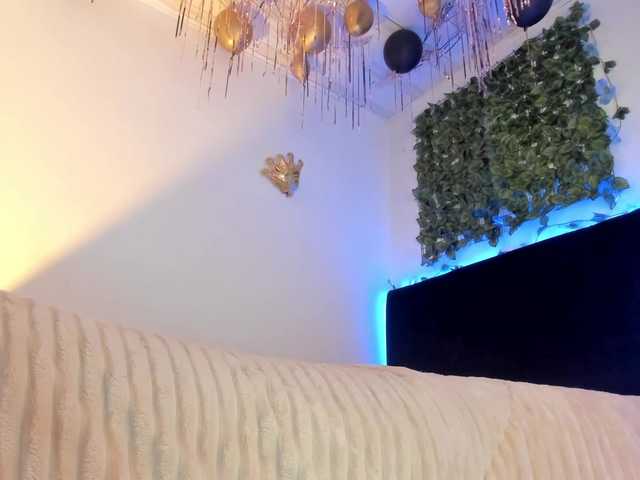 flylia01 canlı kamera: BongaCams