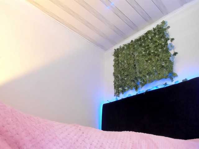 flylia01 live cam on BongaCams