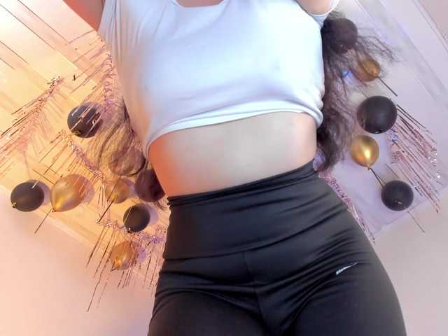flylia01 live webcam show