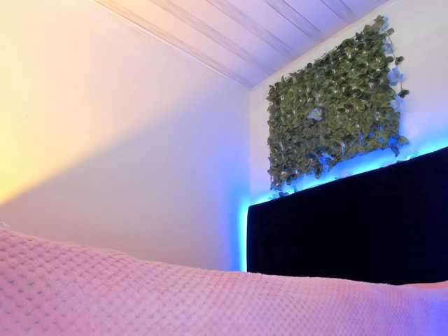 flylia01 live cam on BongaCams