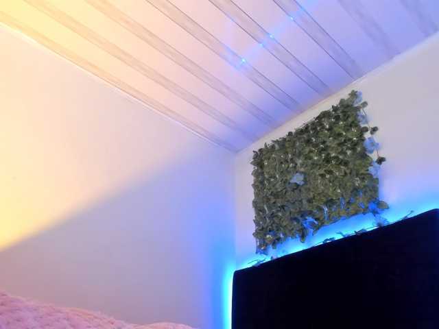 flylia01 live cam on BongaCams