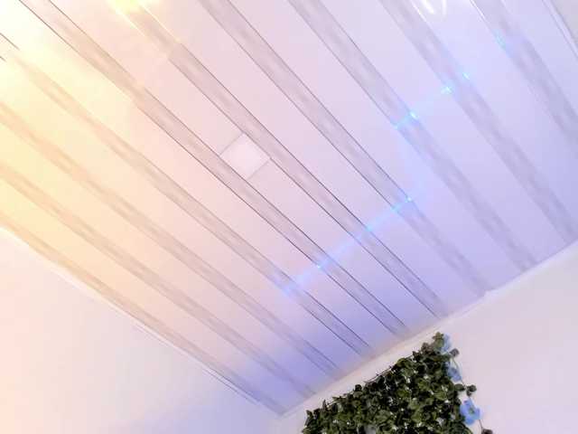 flylia01 live cam on BongaCams