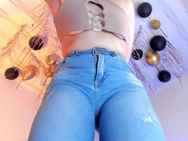 flylia01 live webcam show
