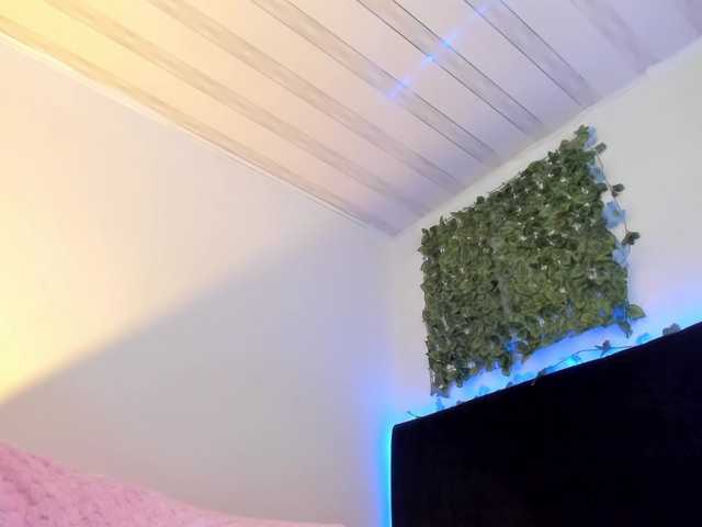flylia01 live cam on BongaCams