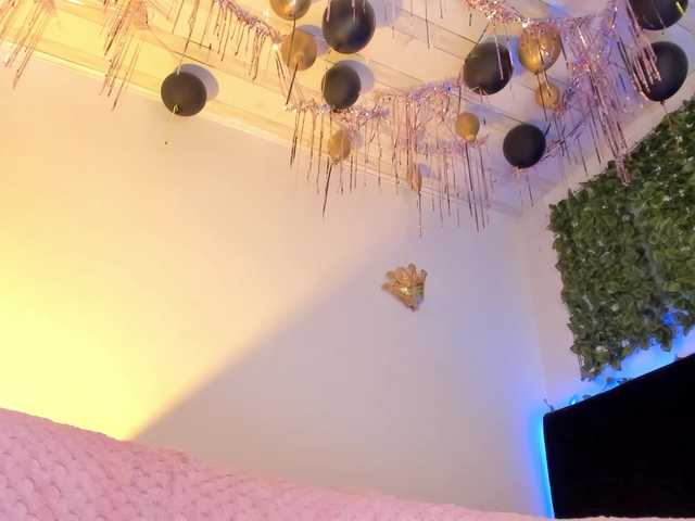 flylia01 live cam on BongaCams