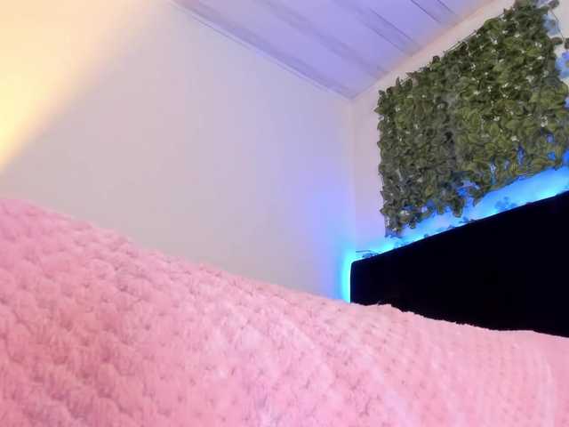 flylia01 live cam on BongaCams