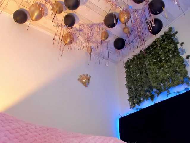 flylia01 live cam on BongaCams