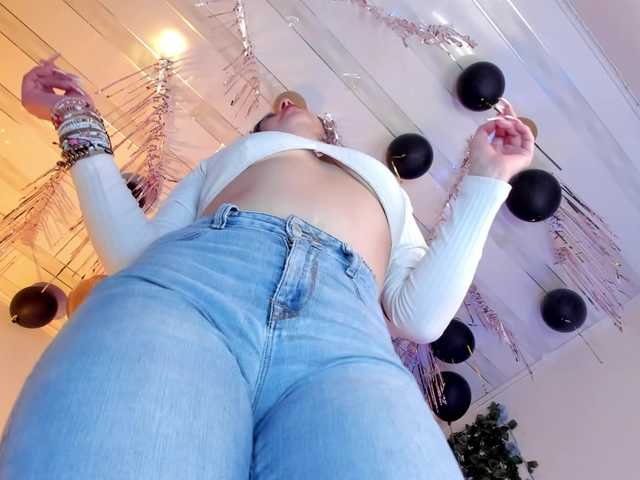 flylia01 live cam on BongaCams