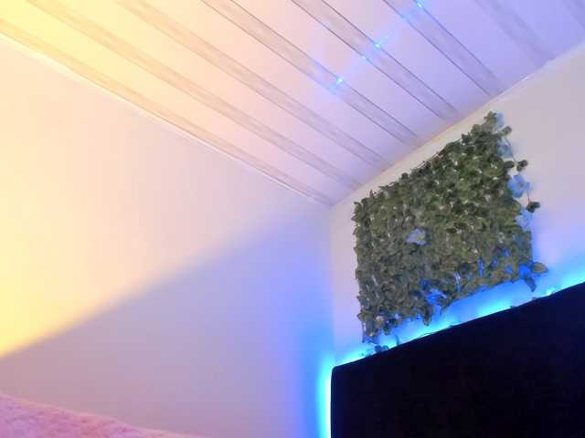 flylia01 live cam on BongaCams