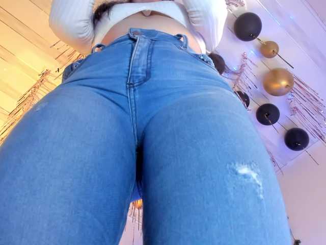 flylia01 live cam on BongaCams