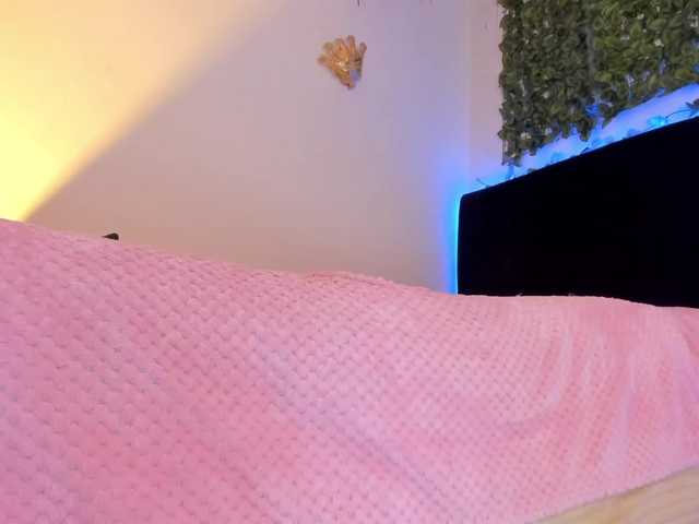 flylia01 live cam on BongaCams