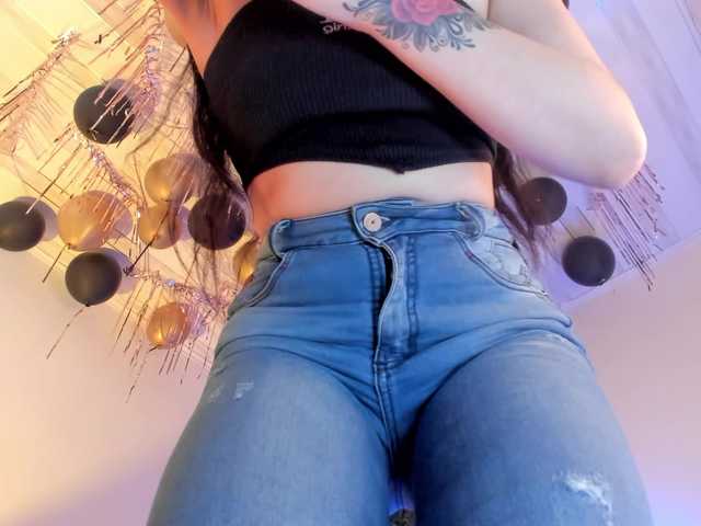 flylia01 live cam on BongaCams