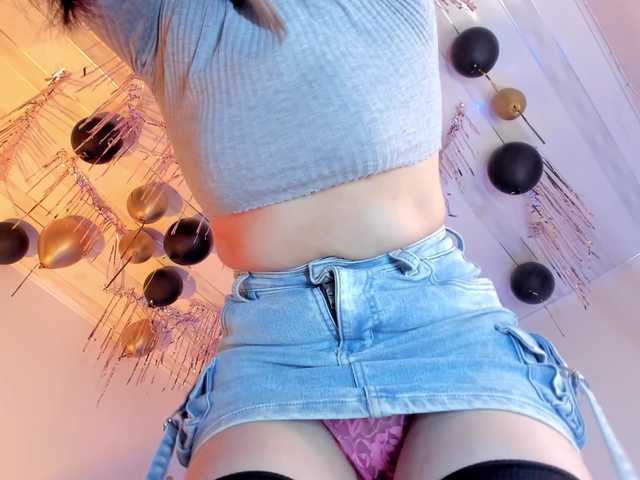 flylia01 live on BongaCams