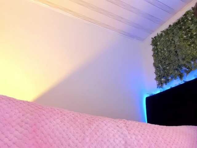 flylia01 live cam on BongaCams