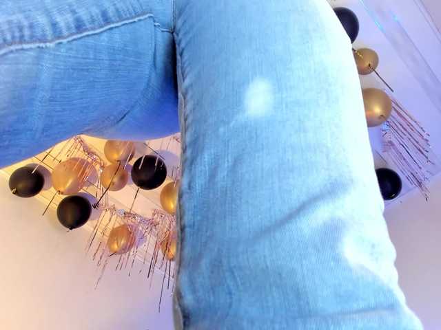 flylia01 live cam on BongaCams
