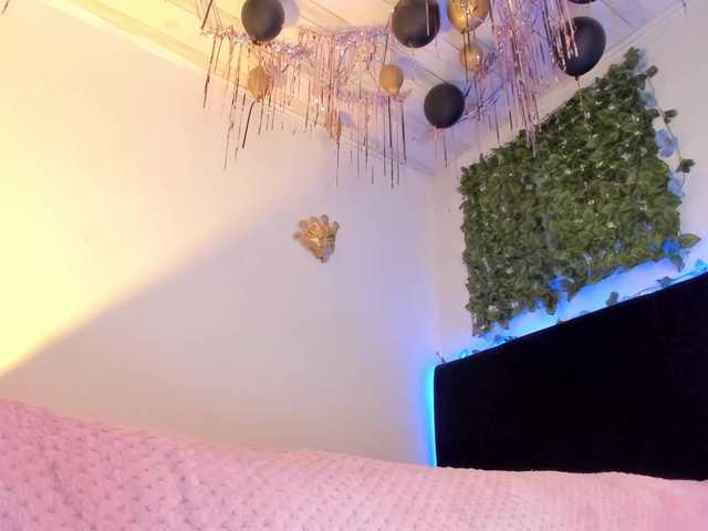 flylia01 live cam on BongaCams