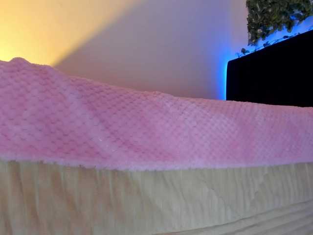 flylia01 live cam on BongaCams