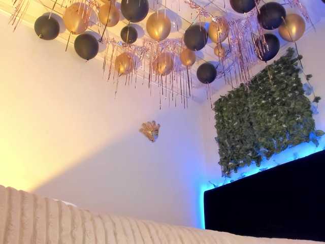 flylia01 live cam on BongaCams