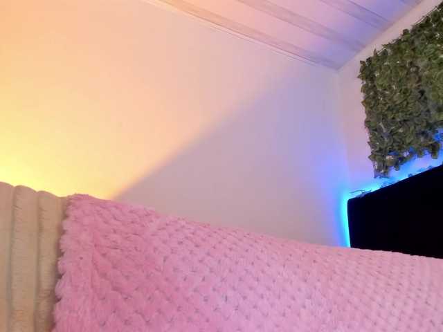 flylia01 live cam on BongaCams