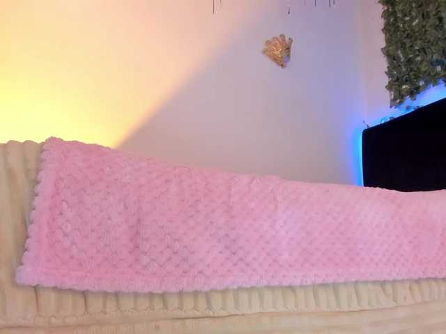 flylia01 live webcam show