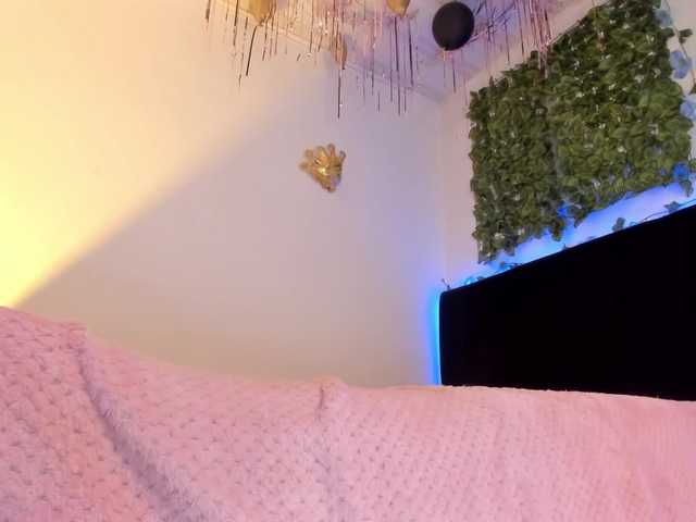 flylia01 live cam on BongaCams