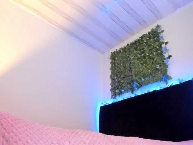 flylia01 live cam on BongaCams
