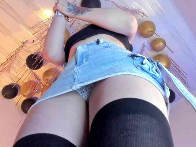 flylia01 webcam